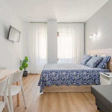 Apartament Hispalis Triana إشبيلية المظهر الخارجي الصورة