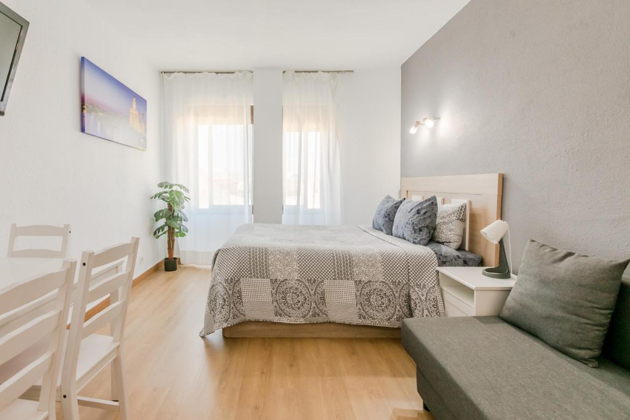 Apartament Hispalis Triana إشبيلية المظهر الخارجي الصورة